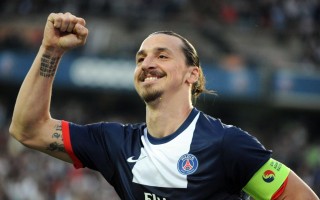 争议手势染红后致歉 尤文旧将若热赛场失态引反思