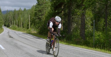 皇马拒为姆巴佩改打防反，战术传统与现实的冲突