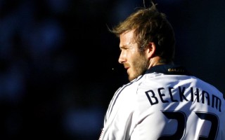 NBA官方认证，SGA与乔丹并肩，创后卫得分效率历史唯一壮举